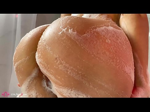 ❤️ Brunette masturbéiert Pussy mat Vibrator fir en intensiven Orgasmus an der Dusch ❌ Qualitéit Porno op Porno lb.porno24-7.ru ❌️