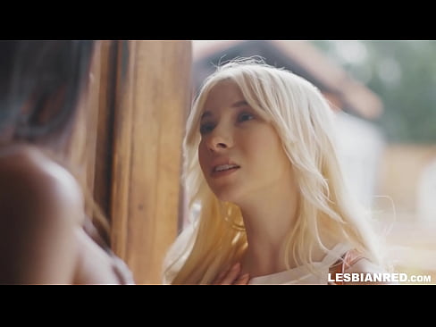 ❤️ D'Meedche kënnt e puer Méint méi spéit heem a schléisst op d'Stiefmamm hir Muschi iessen ❌ Qualitéit Porno op Porno lb.porno24-7.ru ❌️