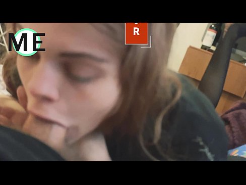 ❤️ Hals Dick, zerräissen Strumpfhosen an zerräissen Fersen schéin ze treffen ❌ Qualitéit Porno op Porno lb.porno24-7.ru ❌️